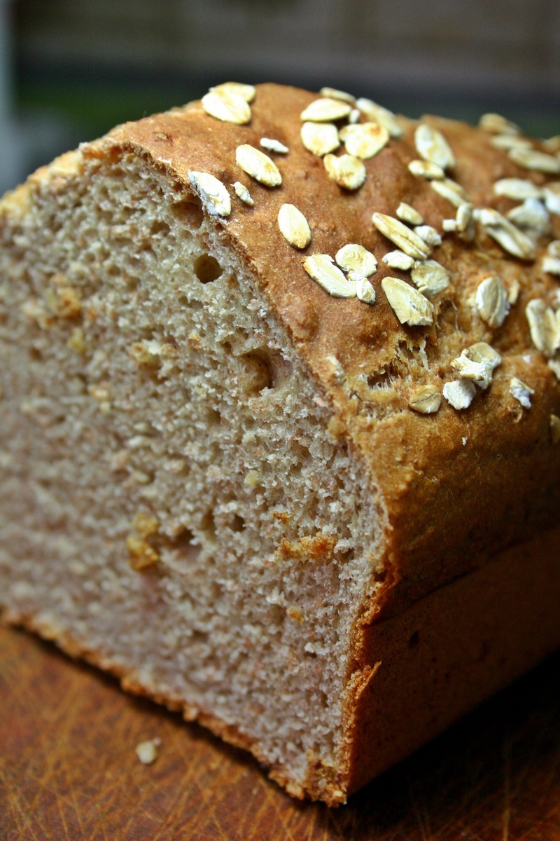 oatmeal, close-up, temptation, cake, baked goods, slice, sweet, sweet food, indulgence, snack, spelt bread, food and drink, food, table, baked, still life