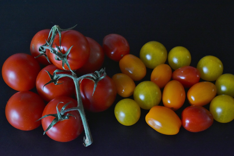 fruit, large group of objects, vegetables, wellbeing, studio shot, vegetable, healthy, snack, salad, table, tasty, freshness, starter, meatless, ripe, group of objects
