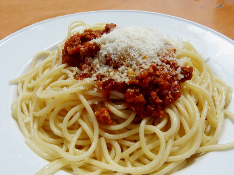 restaurant, cultures, italian Cuisine, meal, lunch, macaroni, studio Shot, meat, temptation, sauce, serving Size, italian Culture, ready-to-eat, 2K, sprinkling