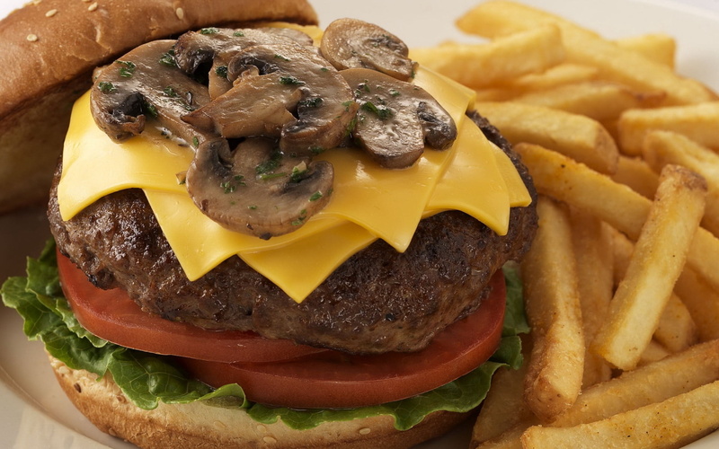 ready-to-eat, close-up, tomato, sandwichg, bun, hamburger, lunch, dairy product, unhealthy Eating, gourmet, meal, indoors, food And Drink, cheese, cheeseburger