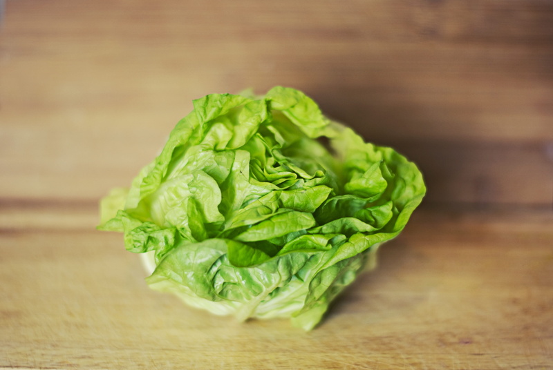 wooden, green, organic, dieting, healthy lifestyle, antioxidant, single object, fresh, vegetarian food, surface, wood, diet, indoors, brown, vegetable