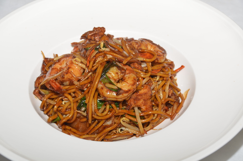 Asian, chinese food, serving size, pasta, healthy eating, freshness, spaghetti, shrimp, wellbeing, gourmet, indoors, crockery, indulgence, garnish, Noodles