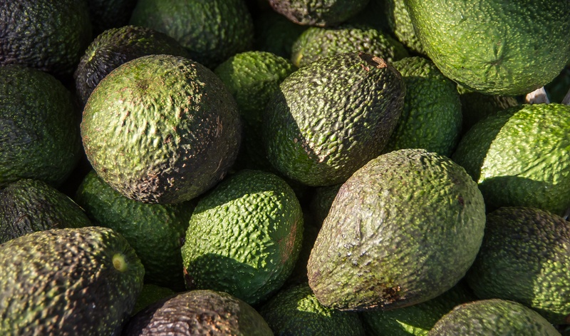 harvest, tropical fruit, wellbeing, food and drink, textured, picked, backgrounds, fruit, full frame, hass avocado, for sale, healthy eating, 2K, retail