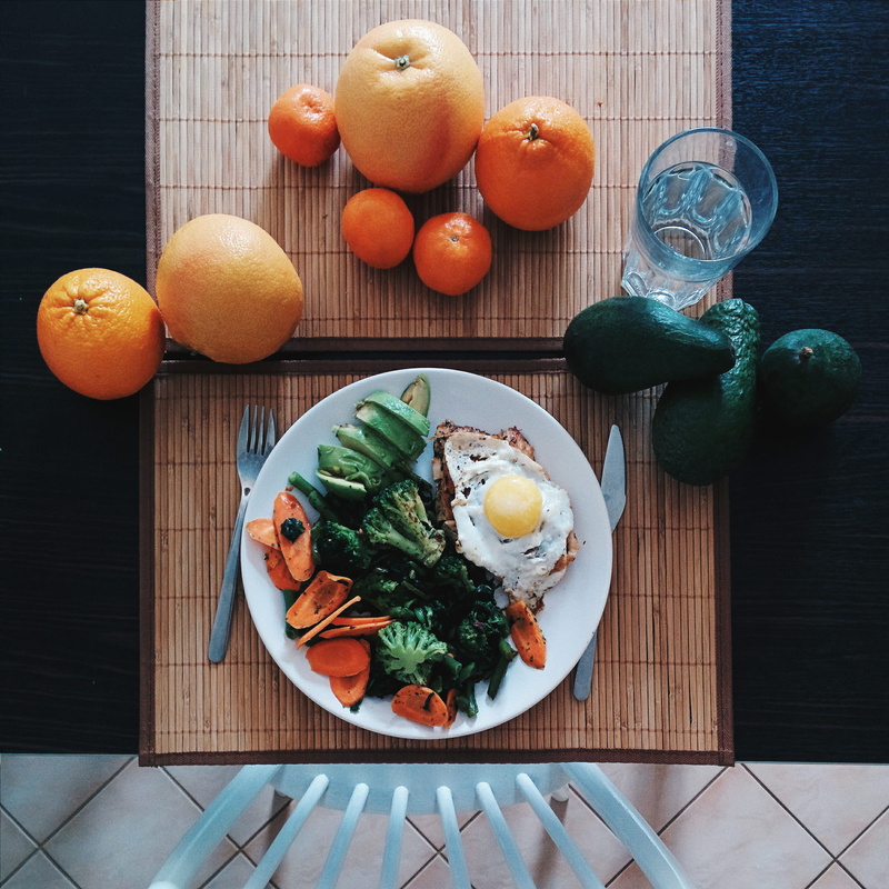 orange, meal, steak, healthy Eating, gourmet, egg, ready-to-eat, 1080P, broccoli, vegetable, glass, spinach, Chicken, seafood, avocado, wood - Material