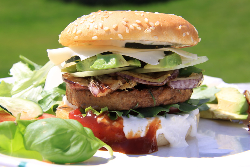 tasty, vegetables, no people, burger, ketchup, freshness, veggie, grill, delicious, bbq, sauce, nutrition, main course, unhealthy eating, cheeseburger