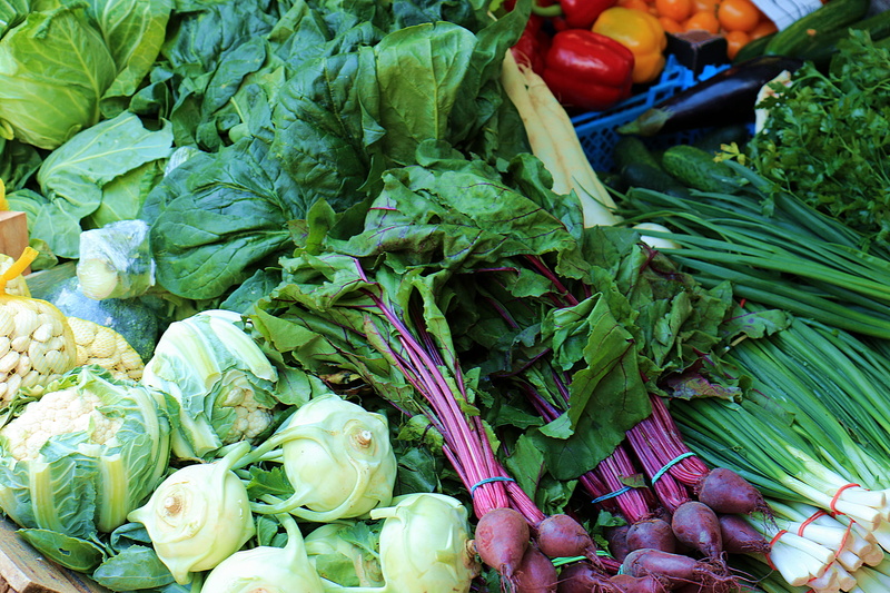 green color, large group of objects, choice, cauliflower, wellbeing, the freshness, retail, organic, closeup, chinese cabbage  kohlrabi, variation, raw food