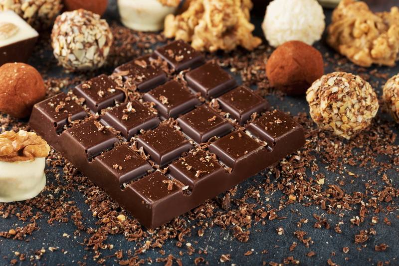 brown, chocolate cake, dark chocolate, snack, chocolate, chocolate 4k full screen  for desktop, food, sweet food, baked, candy, 4K, no people, baked pastry item