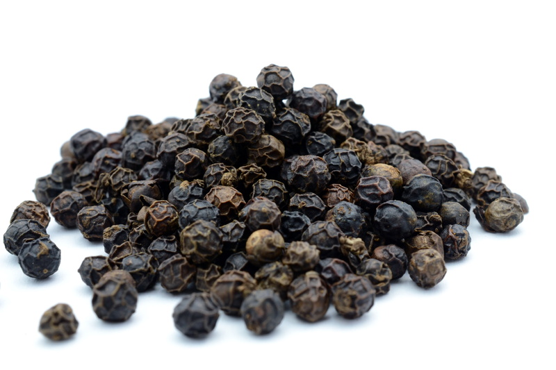 heap, brown, raw food, group, Pepper, black peppercorn, cut out, black, close-up, Sharp, indoors, peppers, ingredient, Grains, food, black color, still life