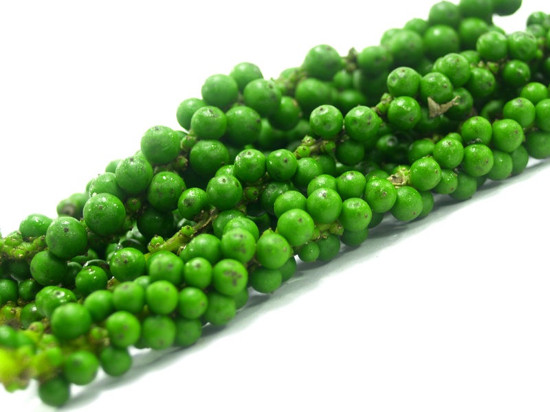 flavor, raw food, gourmet, food and drink, green, aromatic, abundance, ingredient, grain, wellbeing, circle, black, exotic, white background, piper, natural