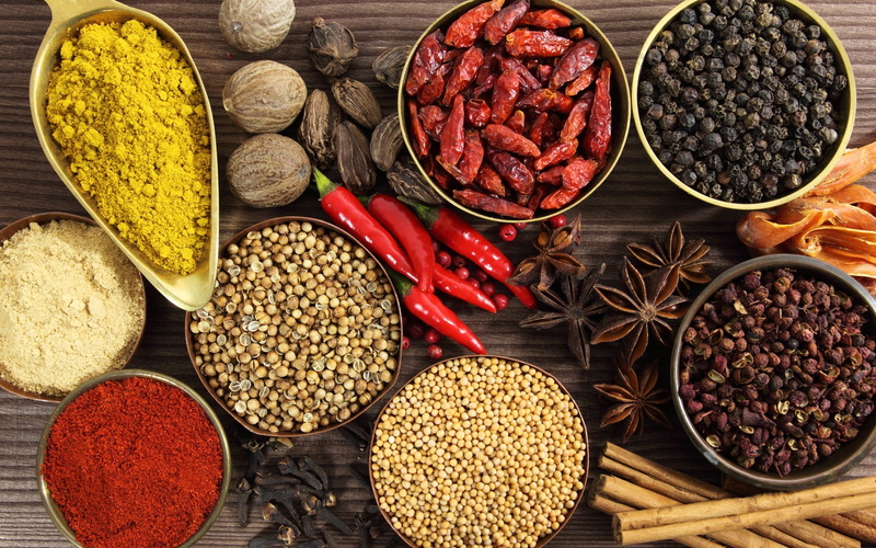 healthy eating, no people, freshness, ingredient, clove, food, herb, variation, cardamom, 2K, Plates, red, red chili pepper, food and drink, black peppercorn