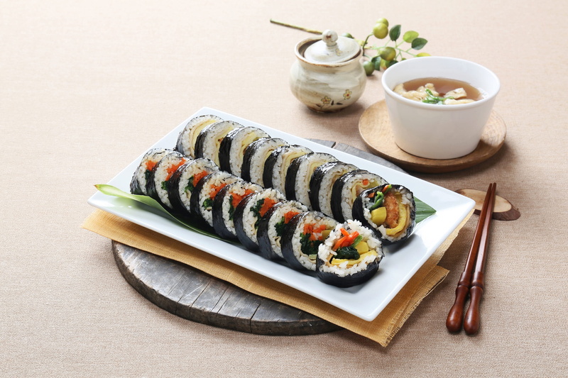 wellbeing, sauce, 2K, condiment, food photography, food and drink, yeongdeungpo very, rice, plate, dinner, sushi, ready-to-eat, asian food, japanese food