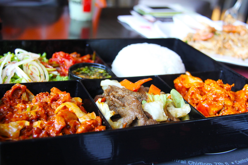food, 2K, seafood, indoors, spicy, Rice, freshness, thailand, japanese food, ready-to-eat, meal, Korean Food, box, still life, table, Pork, asian food