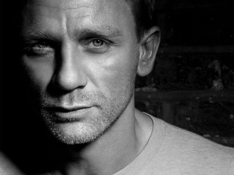 daniel, stubble, close-up, mid adult, headshot, black background, lifestyles, Daniel Craig, looking at camera, contemplation, emotion, craig, adult, mature men