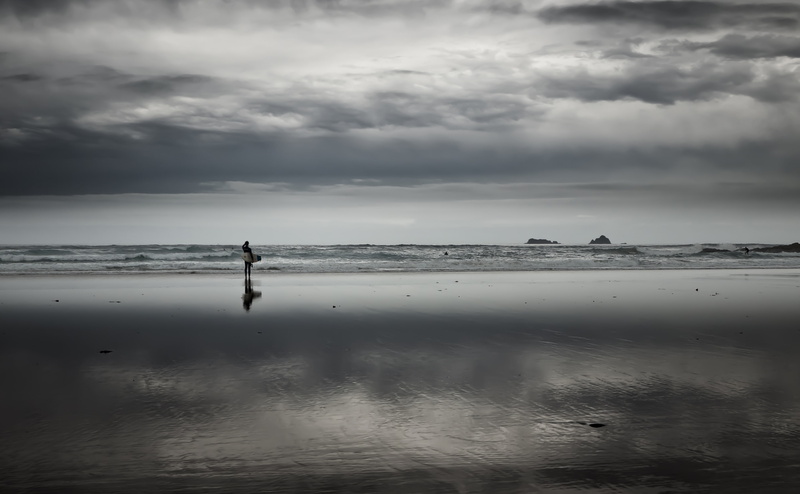 padstow, Seascape, tranquil scene, horizon over water, cloud - sky, breakers, Seaside, Waves, unitedkingdom, united, Black and White, body, real people