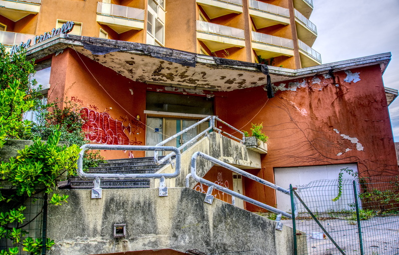 house, pforphoto, plant, hdr, stairs, lost place, lost places, 5K, staircase, built structure, building, architecture, bibione, no people, dilapidated