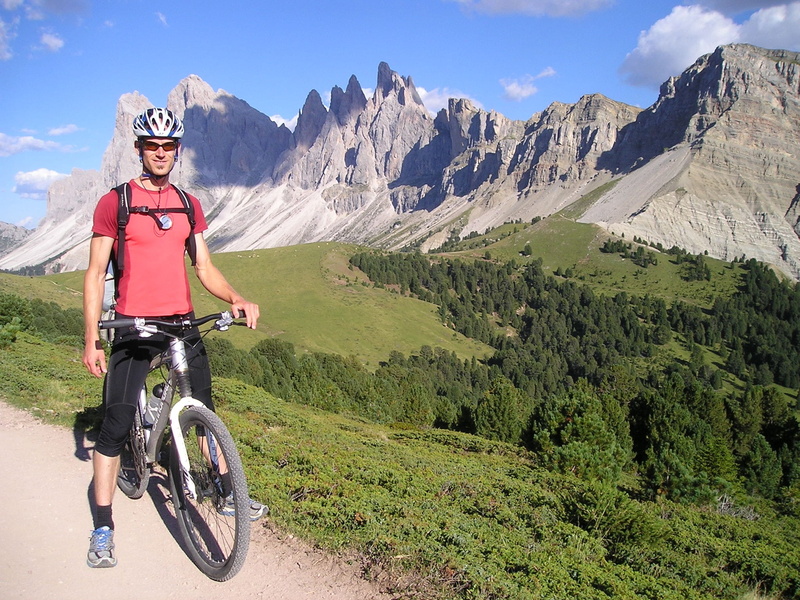 helm, leisure activity, 1080P, dolomites, outdoors, bike, headwear, photo, mountain, activity, transalp, mountain range, riding, south tyrol, fashion