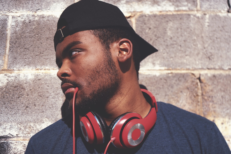looking, lifestyles, front view, cap, s, african Ethnicity, shirt, beard, day, music, portrait, real people, one Person, guy, one man only, young Men, wall