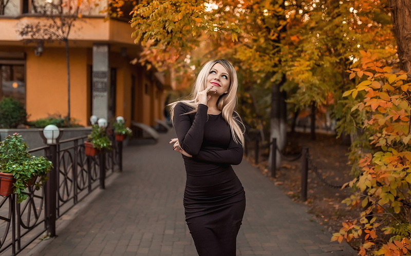 women outdoors, outdoors, Georgy Dyakov, leaves, women, arms crossed, red nails, smiling, blonde, black dress, fall, portrait, looking up, model, 1080P