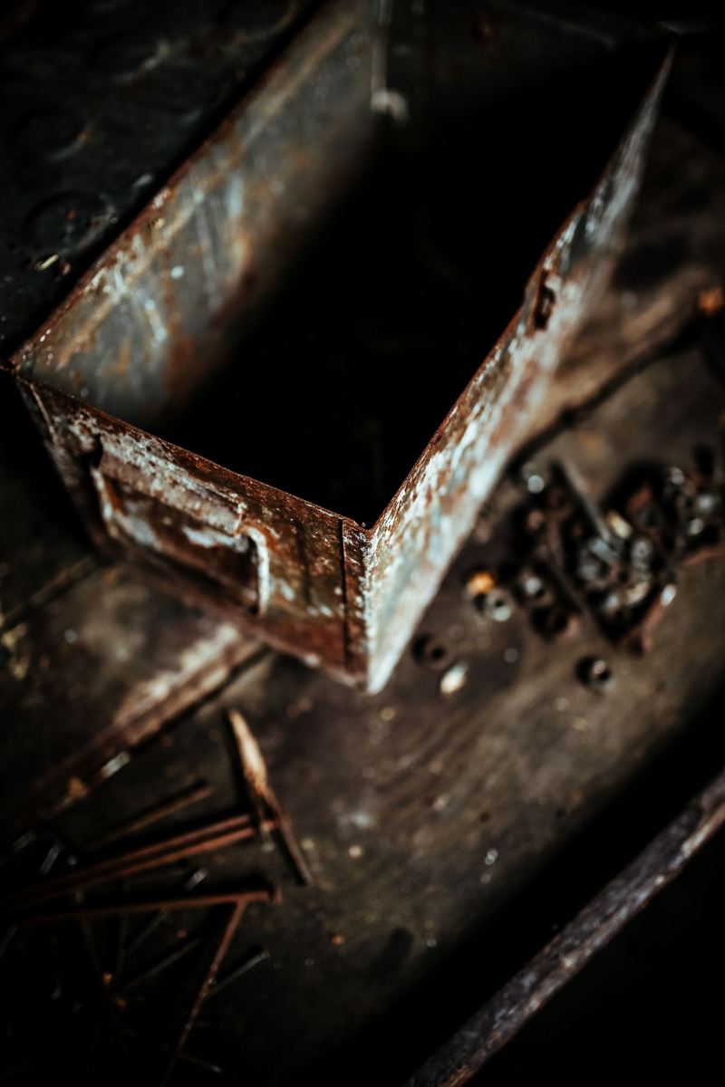 close-up, wooden, open, nails, no people, abandoned, dust, metal, industry, wood - material, dirty, box, high angle view, selective focus, old-fashioned