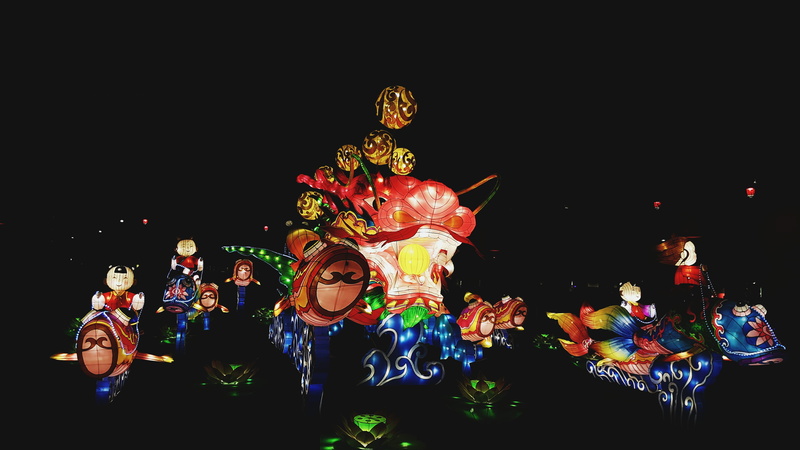 mask, arts culture and entertainment, disguise, asia, night, people, 4K, adult, creativity, lyon, multi colored, costume, illuminations, france, illuminated