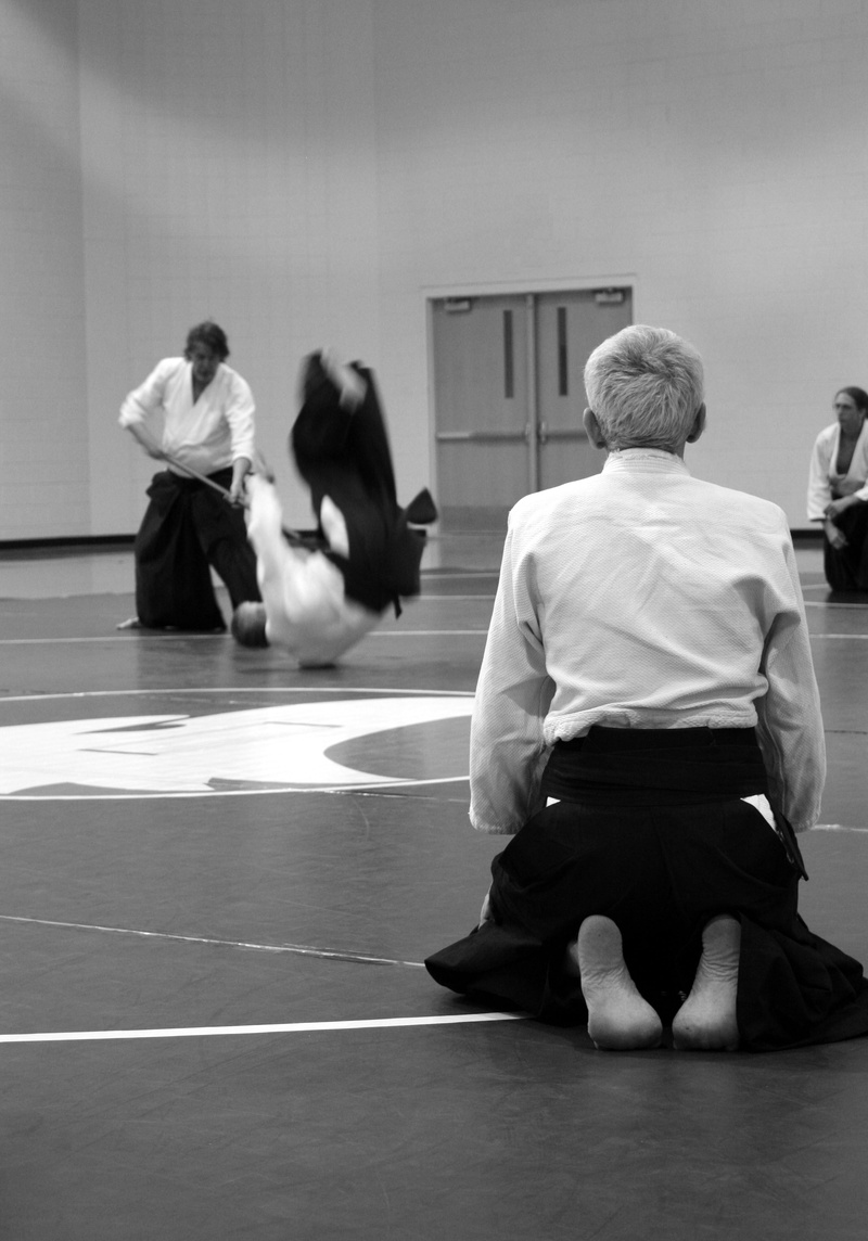 people, sitting, women, exercising, real people, males, men, martial arts, photo, leisure activity, flooring, full length, man, 4K, self-defense, senseis