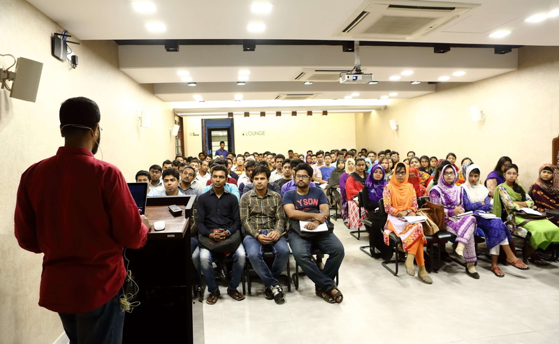 women, table, group of people, indoors, seminar, men, 4K, ceiling, architecture, rear view, conference, classroom, crowd, illuminated, asian, sitting