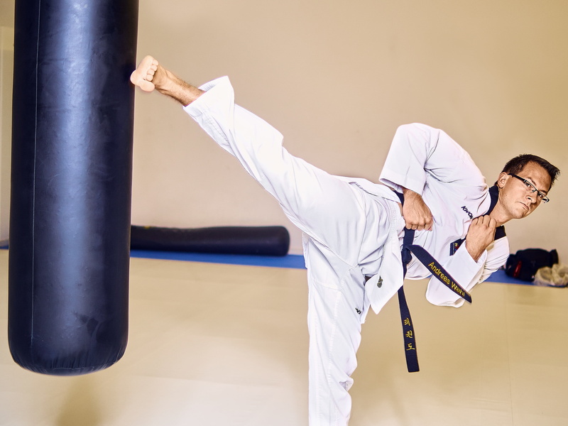 determination, full length, skill, man, indoors, people, clothing, 4K, boxing - sport, one person, athlete, kicking, fight, sports Clothing, young adult