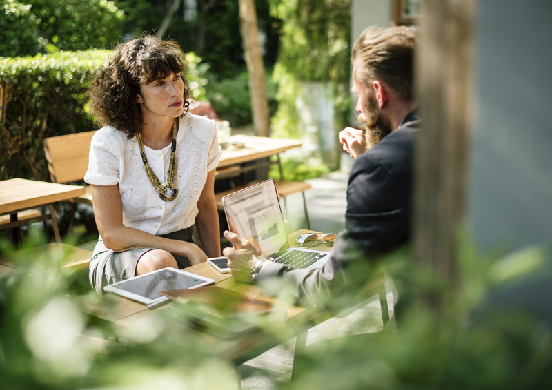 leisure activity, men, blur, beverage, business, conversation, meeting, sitting, selective focus, front, planning, plants, using, casual clothing, 5K