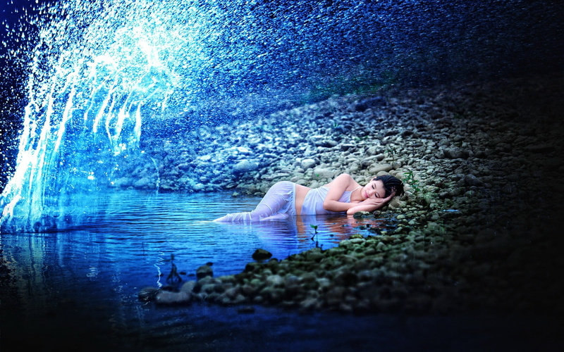 wet body, swimming, lying down, men, wet clothing, lifestyles, Asian, innocence, leisure activity, day, one person, real people, water, 1080P, childhood