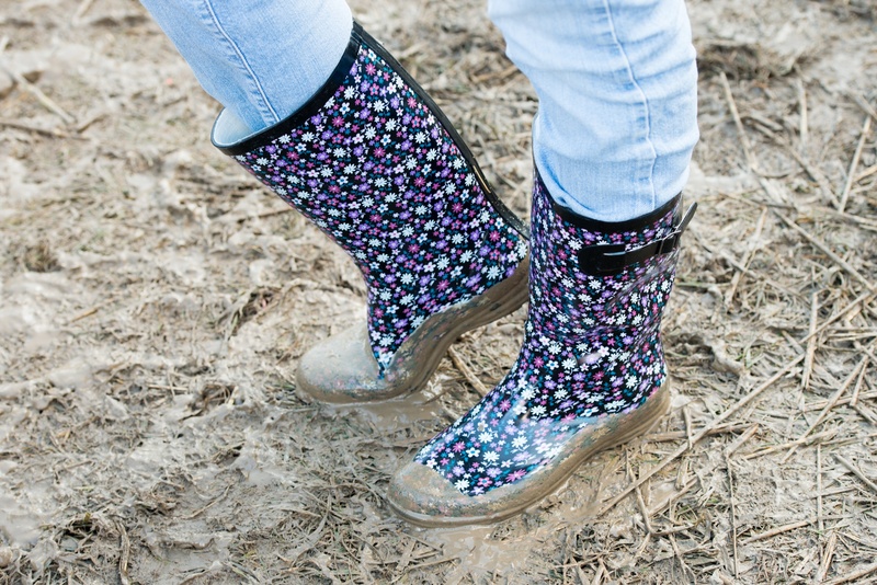 human body part, purple, rubber boot, sock, limb, land, 1080P, adult, earth, one person, nature, dirty, straw, dirt, body part, fashion, hay, low section