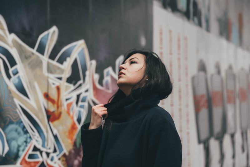women, near, fashion, overcoat, looking, young women, urbanphoto, autumm, text, art, person, word, leisure activity, contemplation, hairstyle, urban, built structure