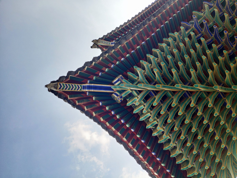 place, city, xian shi, architectural feature, china, spirituality, cloud - sky, belief, place of worship, travel destinations, roof, building, day, pattern