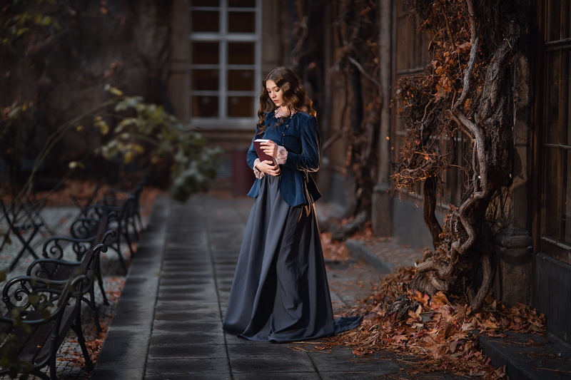 standing, portrait, books, women outdoors, 1080P, dress, model, Anastasia Barmina, depth of field, women, bench, outdoors