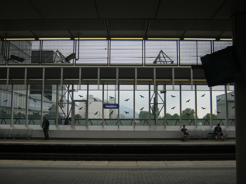 lifestyles, bench, railway, vienna, railroad station platform, public transportation, men, windows, three, person, shadow, group of people, train, passengers