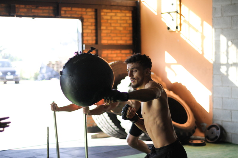 fit, biceps, vitality, sunlight, model, real people, sport, strong, energy, 5K, exercising, weight, fighter, strength, punching, young adult, healthy lifestyle