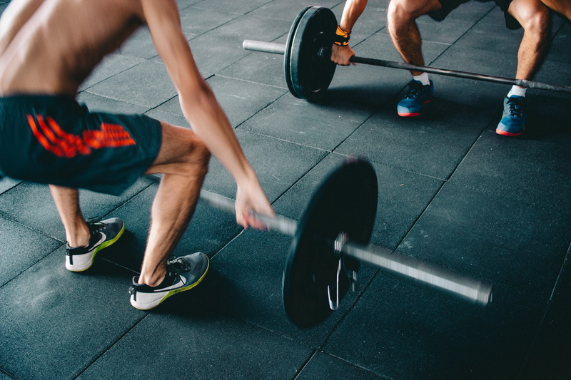sport, brawny, lifestyles, 5K, muscles, barbell, exercise equipment, weight, wear, gym, weightlifting, effort, strength, exercising, steel, shorts, indoors