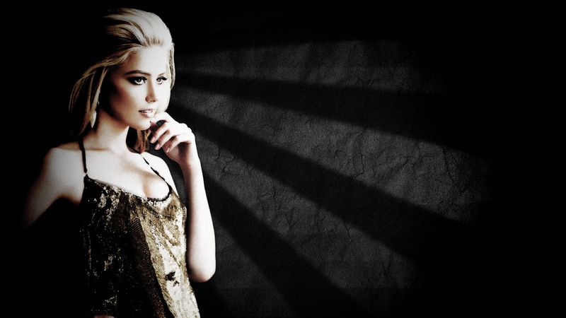 beauty, dark, standing, portrait, contemplation, adult, blue eyes, hair, blond hair, young women, women, actress, celebrity, Amber Heard, hairstyle, shadow
