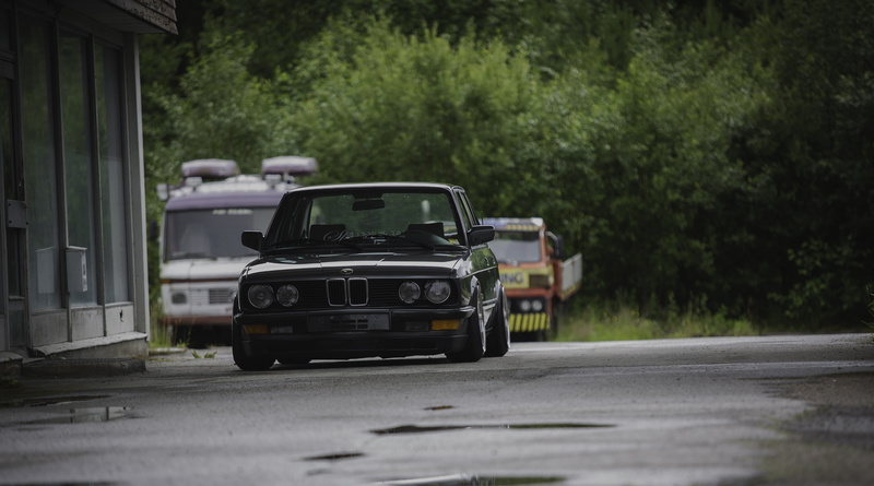 low, e, rain, bmw e28, 5K, trees, stanceworks, summer, bmw, norway, stance