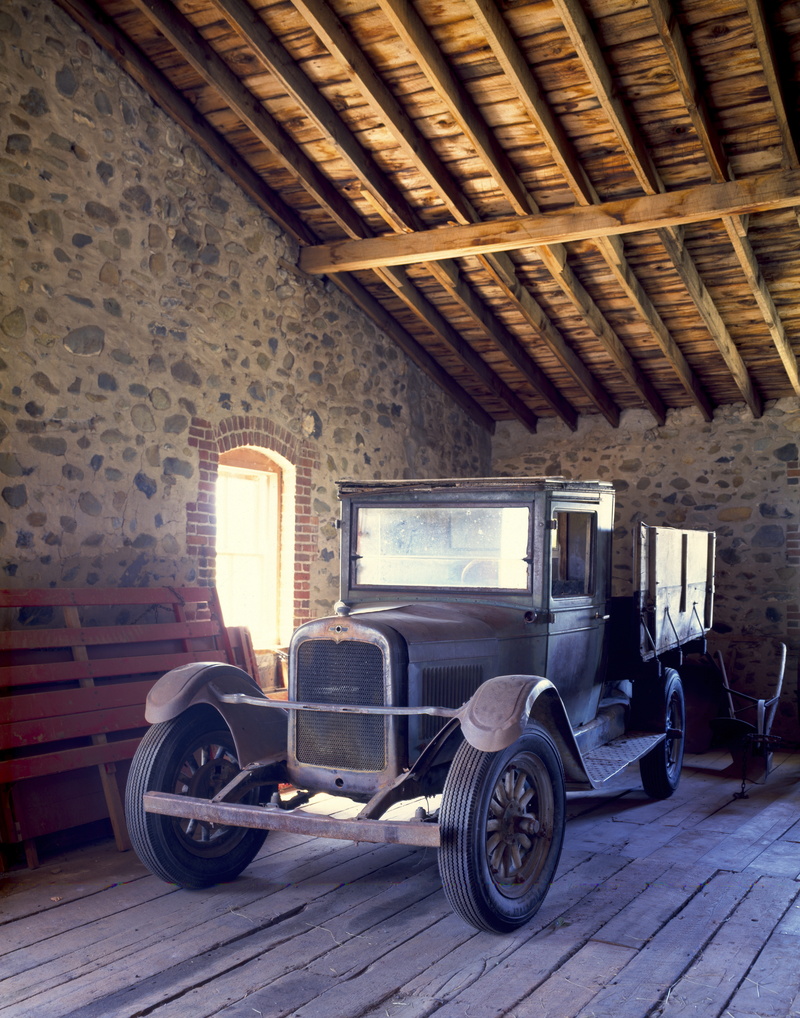 commercial vehicle, scrap, automotive, built structure, carol m highsmith, pickup, 20, 1925, wood - material, united states, garage, vice, 5K, wheel, montana