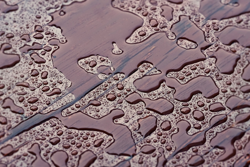 hookah, monsoon, water feature, day, table, drops of rain, indoors, ornate, rainy season, run off, liquid, mood, water, macro, shiny, table top, no people