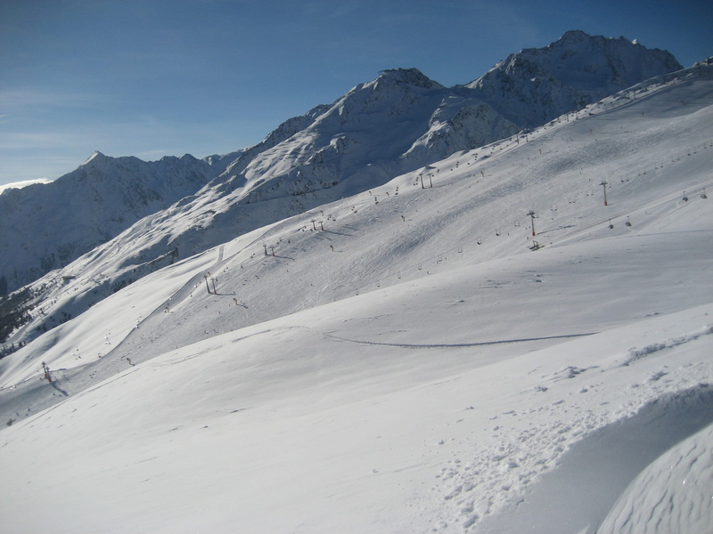 panorama, summit, sport, trace, cold, 2K, snow landscape, hut, snowboarding, traces, sölden, sky, boarders, snowy, snow, no people, snowfall, cable car