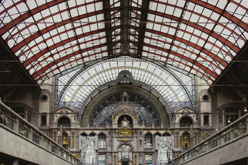no people, rail transportation, glass - material, roof, transportation, 5K, low angle view, architecture, skylight, travel, antwerpen, arch, built structure