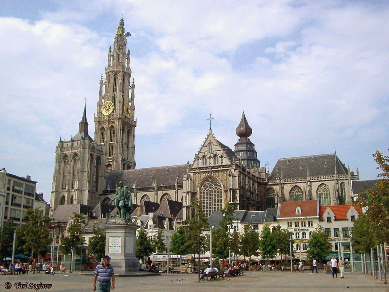 the past, large group of people, belgi, outdoors, history, sky, religion, travel destinations, built structure, cloud - sky, city, travel, belgium, spire
