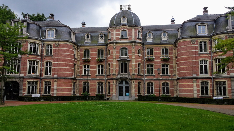 antwerp, ravenhof, old, 4K, no people, architecture, grass, plant, building, school, government, built structure, lawn, castle, city, history, education