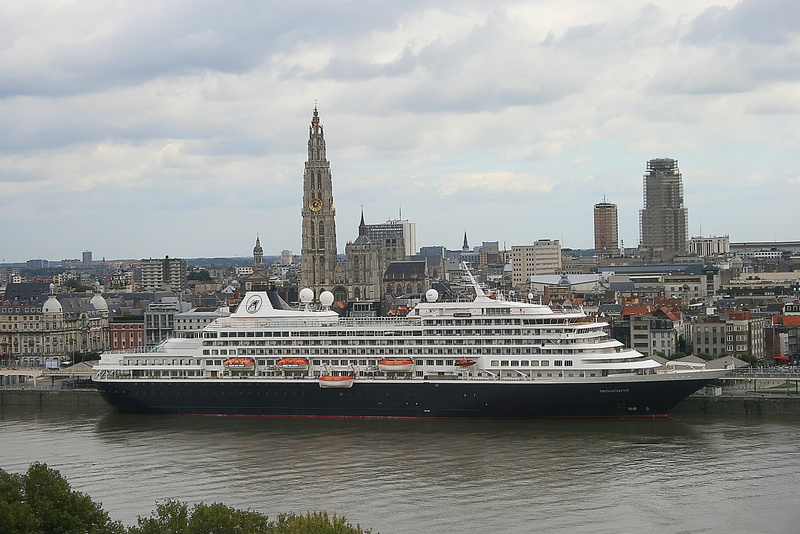 liner, Antwerp, cruise liner, Belgium, the river Scheldt, Scheldt River, cruise, the city, 2K