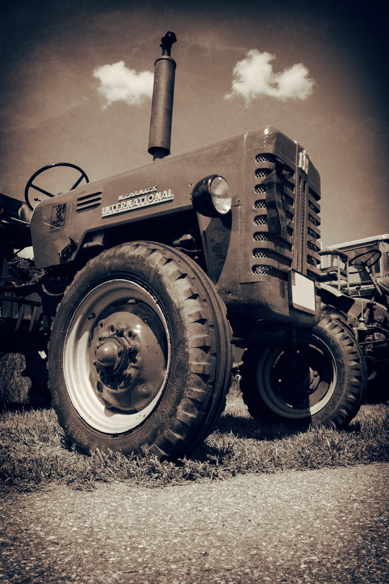restored, land vehicle, transportation, tractors, cormick, old, no people, tire, black and white, track, architecture, mode of transportation, auto post production filter
