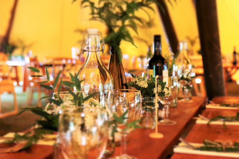 wineglass, transparent, container, no people, food and drink, glass, drink, champagne glasses, table, alcohol, tableware, flowers, bar - drink establishment