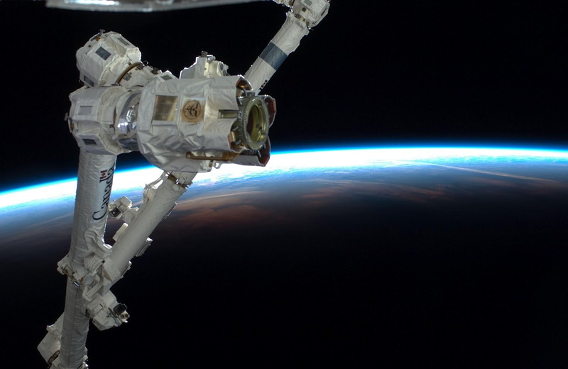 space Travel Vehicle, science, machinery, futuristic, orbit, space Exploration, no people, planet earth, cyborg, editorial, spaceship, sky, robot