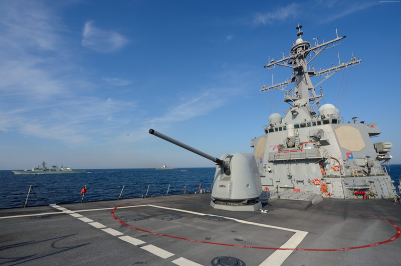 water, sky, day, airplane, travel, sea, navy, nature, military, outdoors, USS Ross, ship, cloud - sky, USA Navy, 4K, horizon, DDG-71, air vehicle, horizon over water