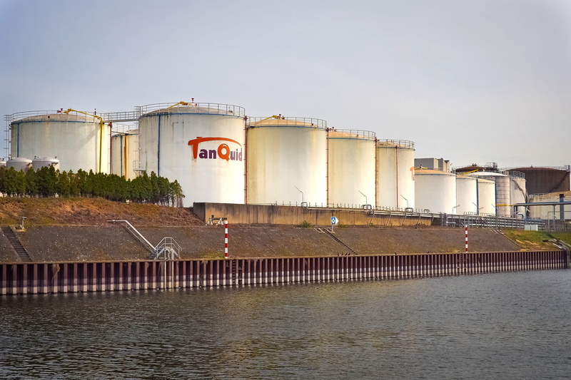 outdoors, architecture, düsseldorf, industrial landscape, inland port, factory, marine diesel, no people, tanks, fuel and power generation, rhine, refinery